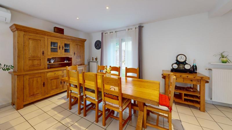 Maison - 106 m² - 5 pièces