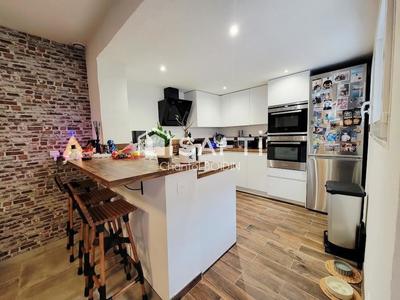 Maison - 68 m² - 4 pièces