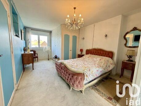 Maison - 160 m² - 8 pièces