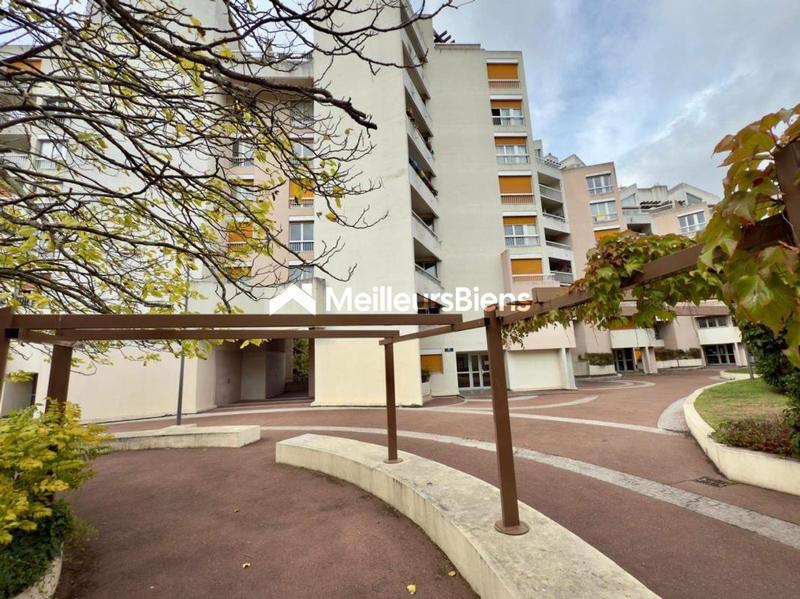 Appartement - 56 m² - 2 pièces