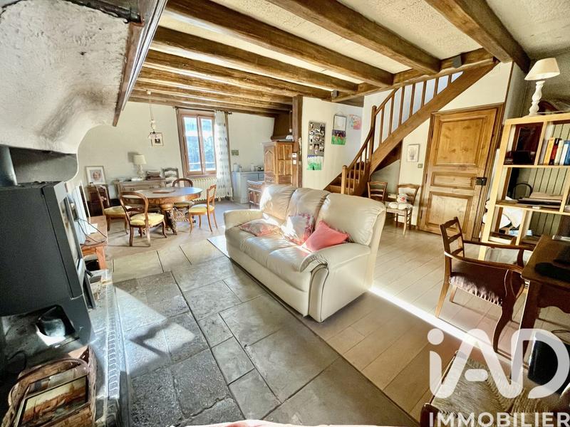 Maison - 194 m² - 7 pièces