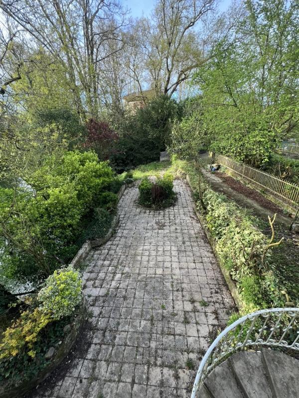 Maison de ville - 110 m² - 3 pièces