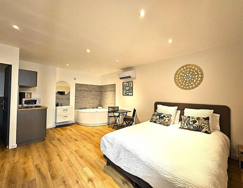 Immeuble - 310 m² - 12 pièces