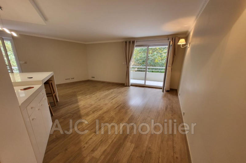 Appartement - 78 m² - 3 pièces