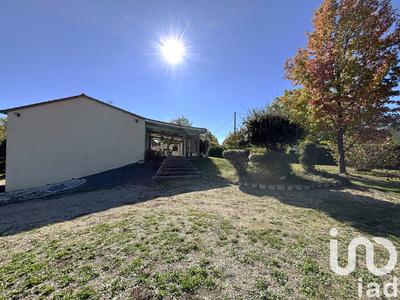 Maison - 160 m² - 3 pièces