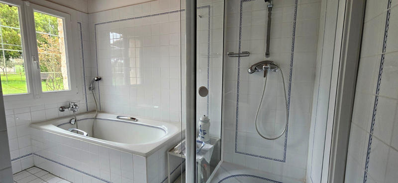 Maison - 210 m² - 5 pièces