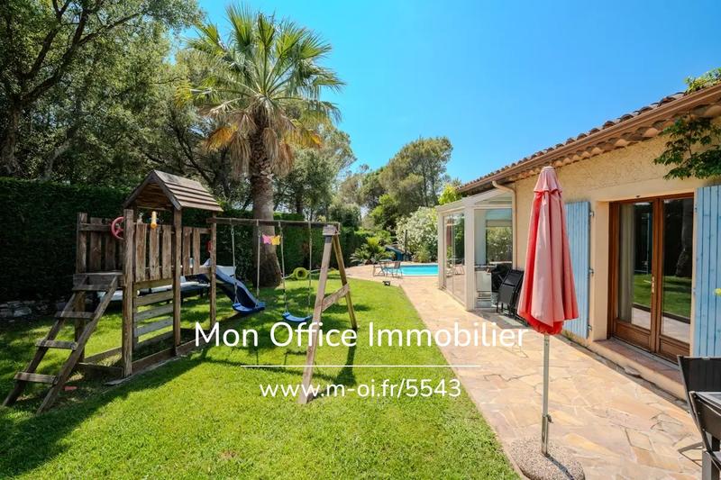 Maison - 156 m² - 6 pièces