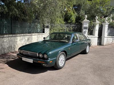 Daimler X300 Six Lwb