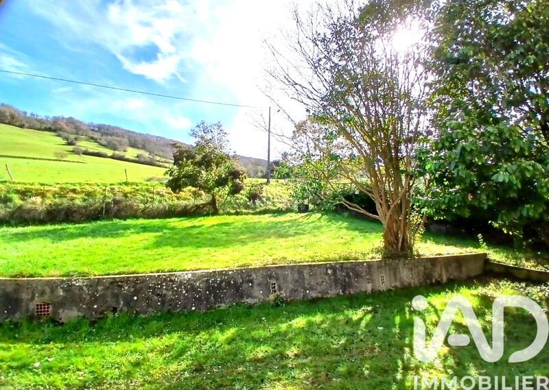 Maison - 101 m² - 6 pièces