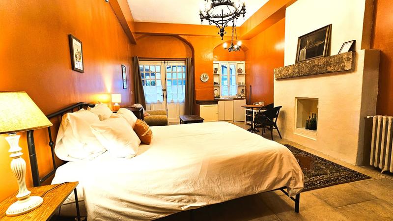 Maison - 580 m² - 16 pièces