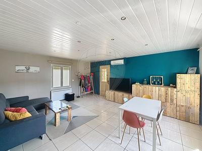 Maison - 171 m² - 7 pièces