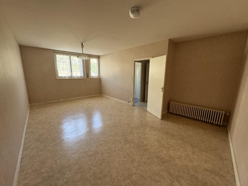 Maison - 170 m² - 7 pièces