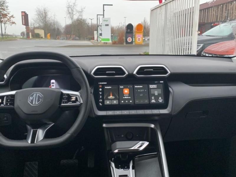 Mg Zs 1.5 l Hybrid+ 197 ch Luxury