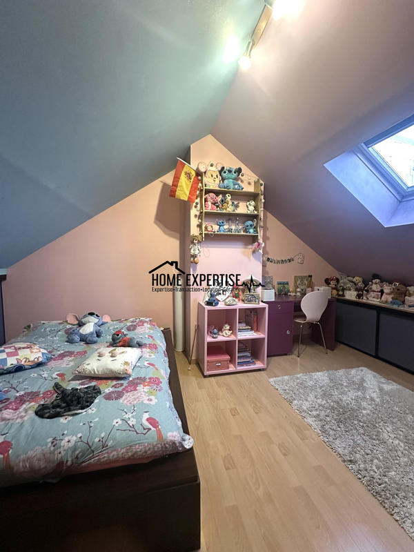 Maison - 102 m² - 5 pièces