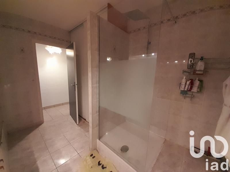 Maison - 203 m² - 5 pièces