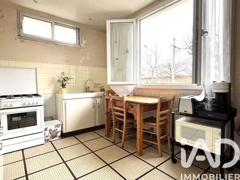 Maison - 140 m² - 5 pièces