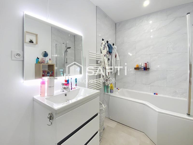 Maison - 153 m² - 6 pièces