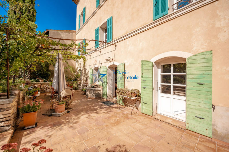 Bastide - 220 m² - 8 pièces