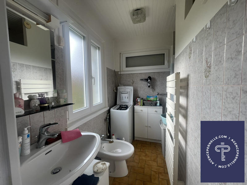 Maison - 155 m² - 8 pièces