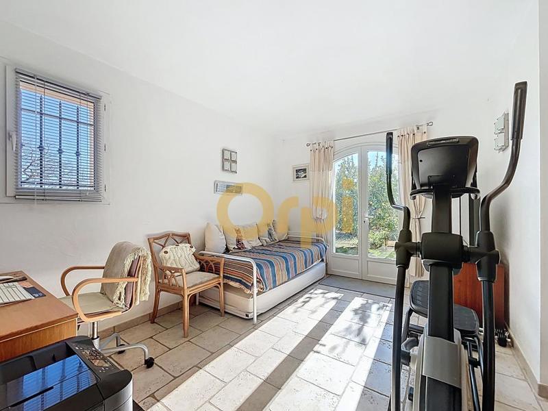 Maison - 140 m² - 4 pièces