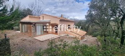 Maison - 180 m² - 6 pièces