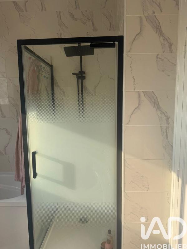 Maison - 137 m² - 4 pièces