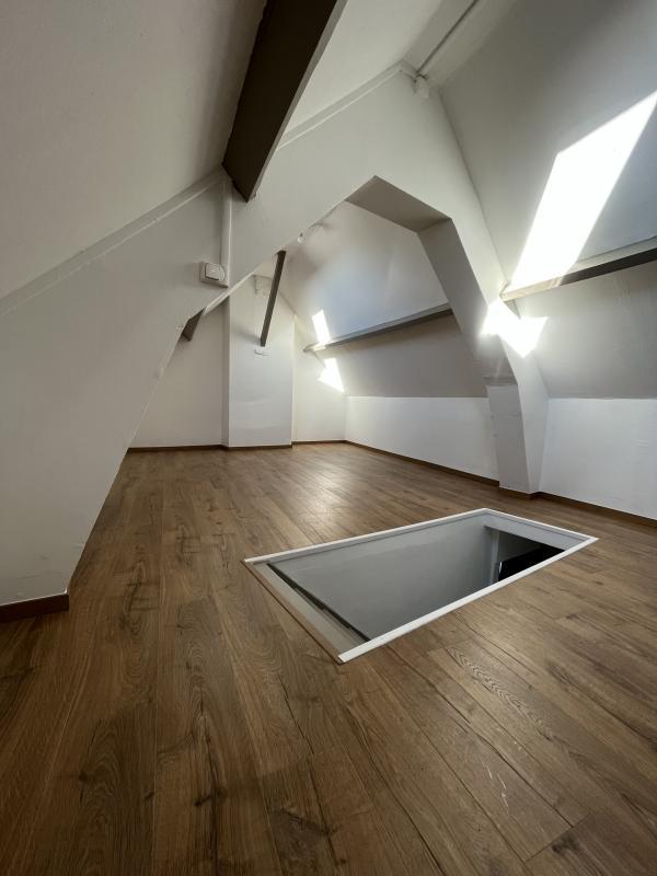 Maison - 161 m² - 6 pièces