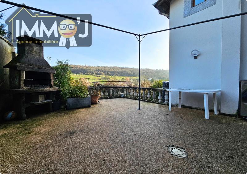 Maison - 95 m² - 6 pièces