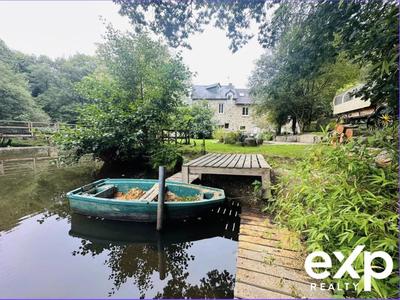 Moulin - 309 m² - 8 pièces