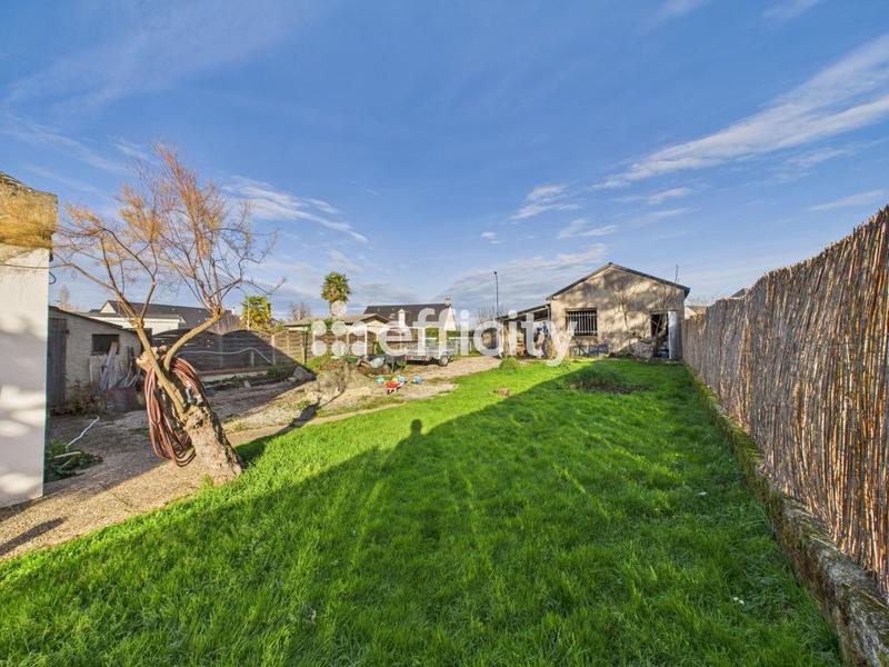 Pavillon - 120 m² - 4 pièces