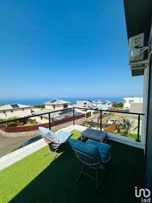 Maison - 98 m² - 4 pièces