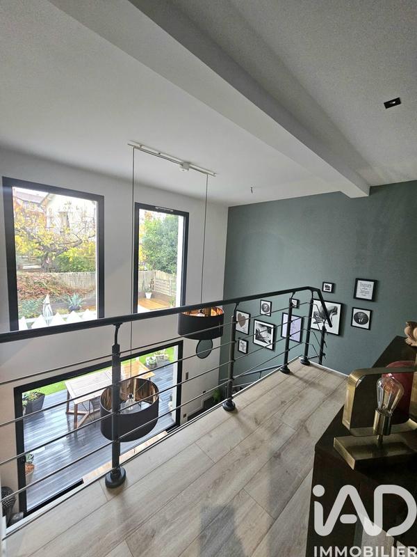 Maison - 168 m² - 7 pièces