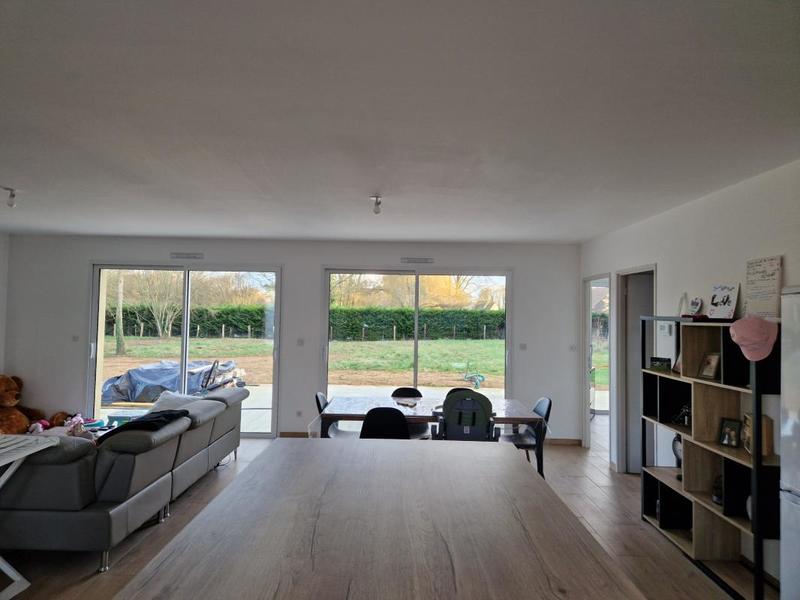 Maison - 122 m² - 5 pièces