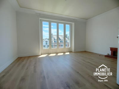 Maison ancienne - 192 m² - 10 pièces