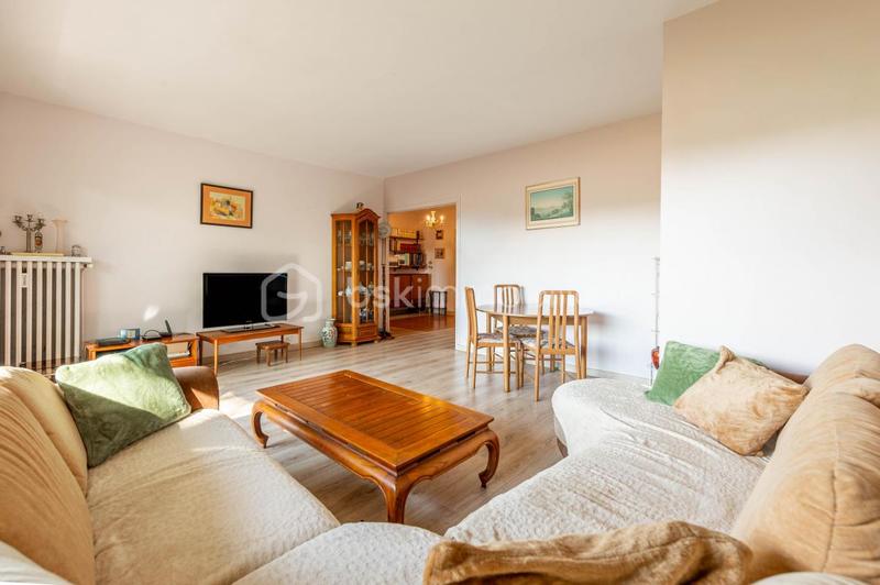 Appartement - 83 m² - 3 pièces