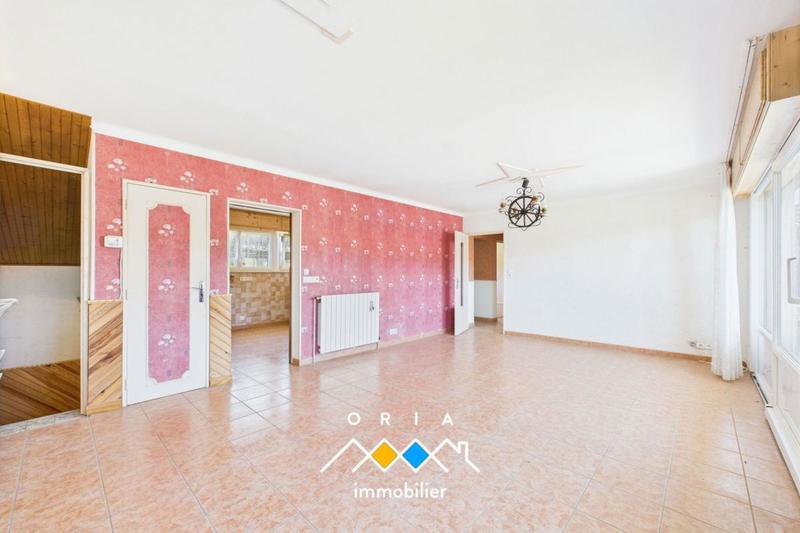 Maison - 107 m² - 6 pièces