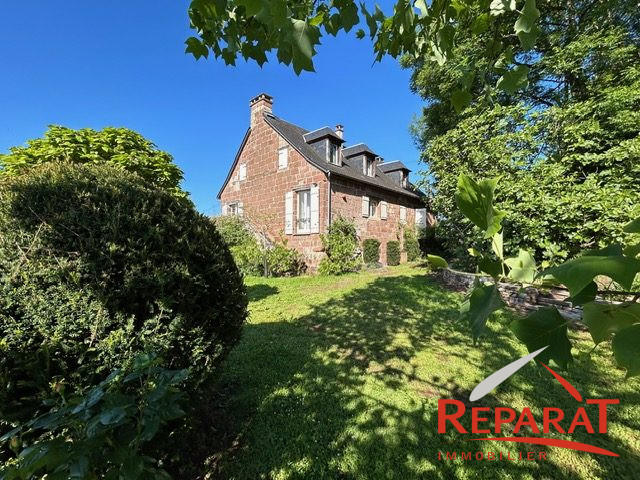 Maison - 171 m² - 5 pièces