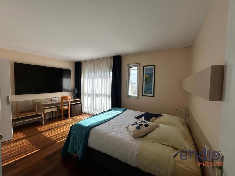 Fonds de commerce - 860 m²