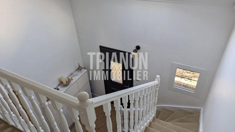 Maison - 161 m² - 7 pièces
