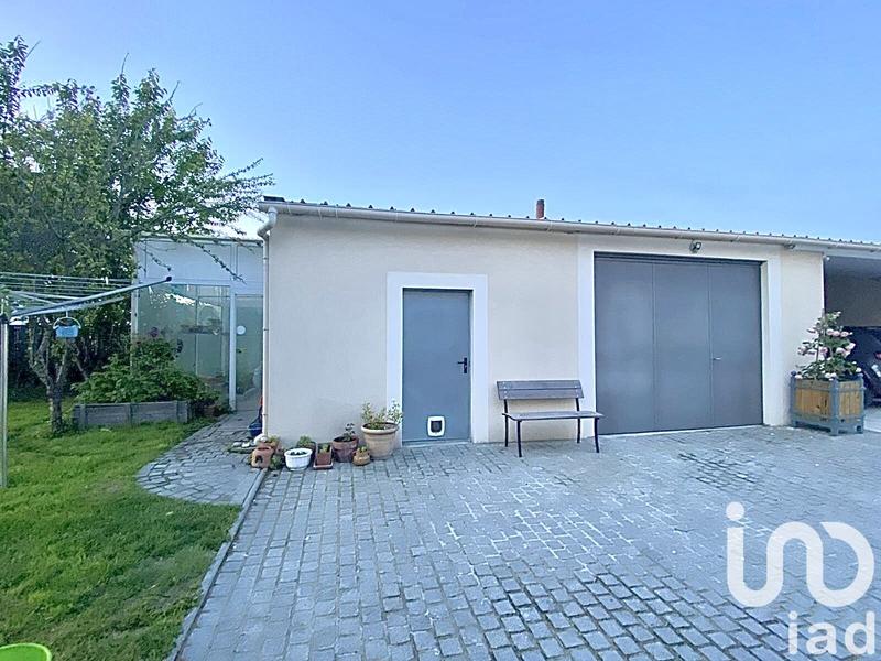 Maison - 200 m² - 6 pièces