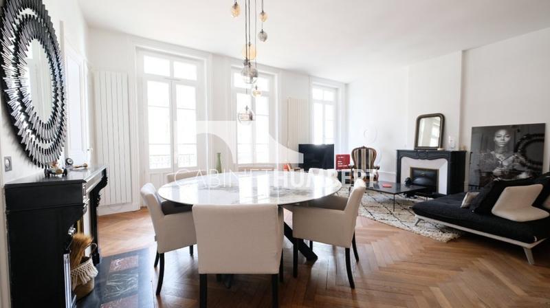 Appartement - 123 m² - 4 pièces