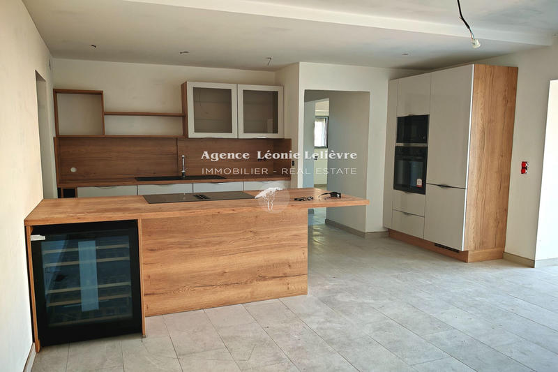 Maison - 99 m² - 4 pièces