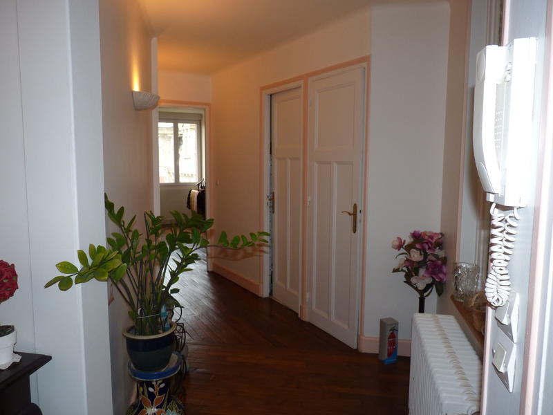 Appartement - 128 m² - 5 pièces