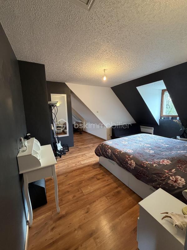 Pavillon - 151 m² - 7 pièces