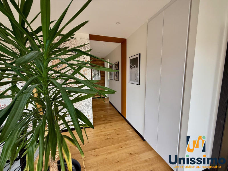 Maison - 150 m² - 5 pièces