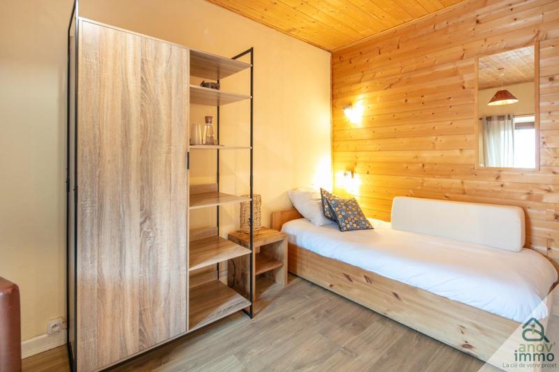 Maison chambre d'hôtes - 384 m² - 13 pièces