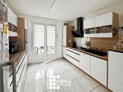 Maison - 75 m² - 3 pièces