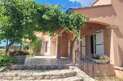 Villa - 110 m² - 4 pièces