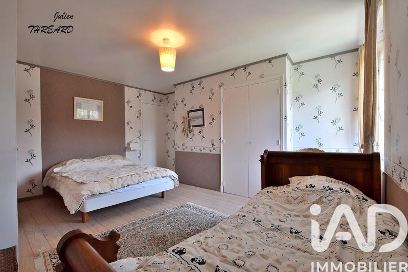 Maison - 212 m² - 6 pièces