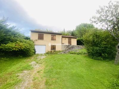 Maison - 85 m² - 3 pièces